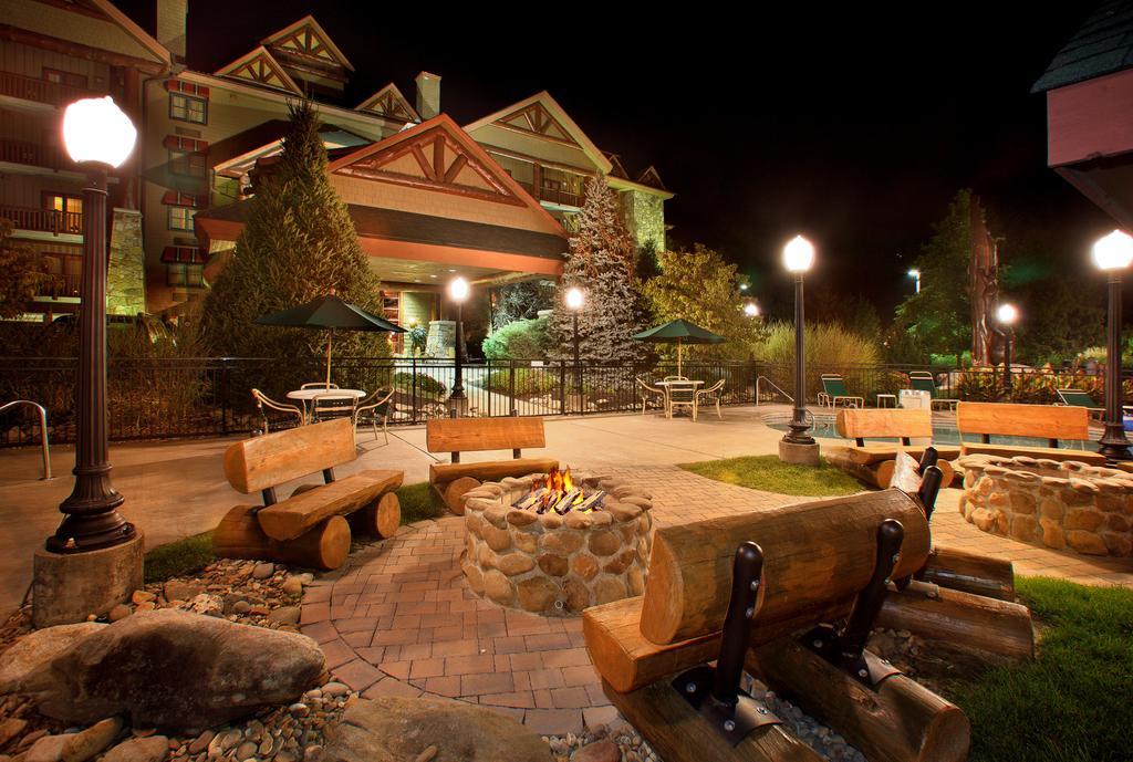 Hotel Bearskin On The River